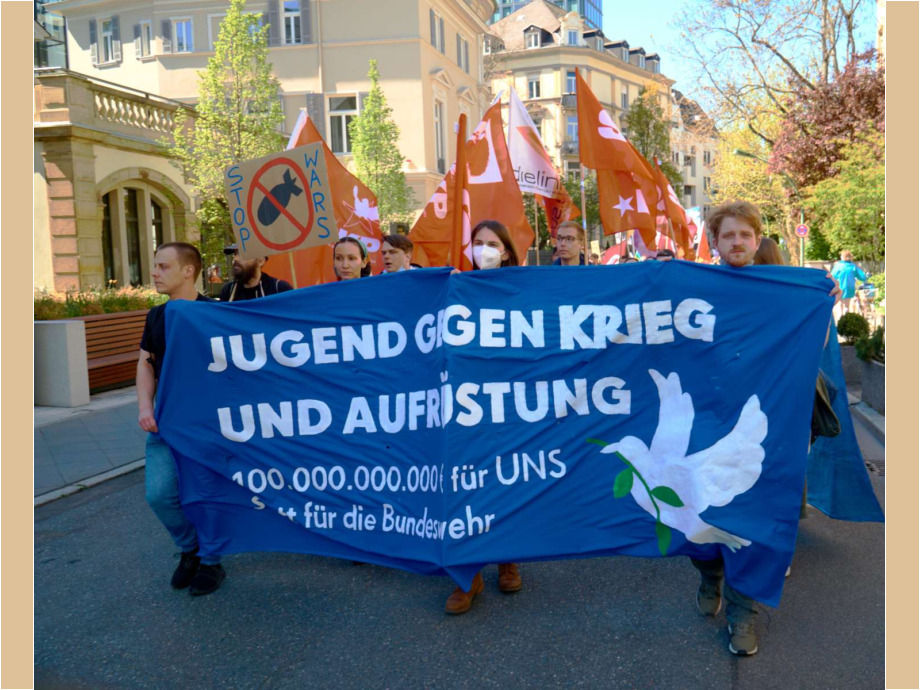 Demonstrationszug aus Rödelheim