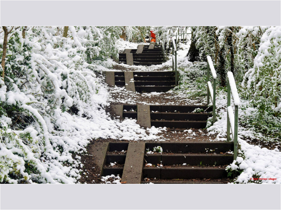 Treppe im Schnee