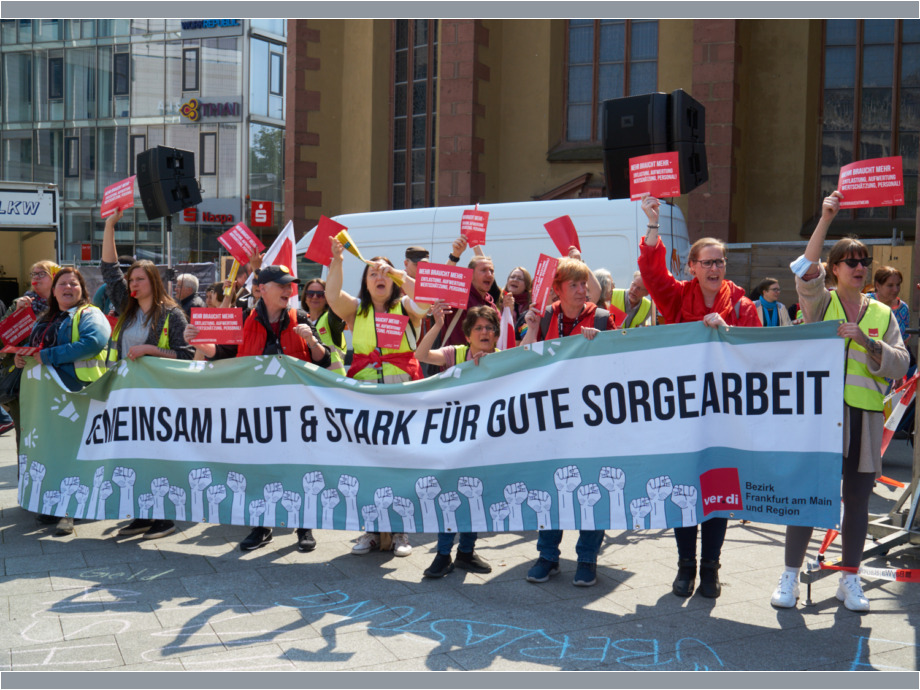 Rote Karte für die Arbeitgeber