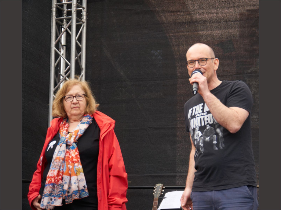 Alex Wagner, DGB und Jutta Shaik, Omas gegen Rechts