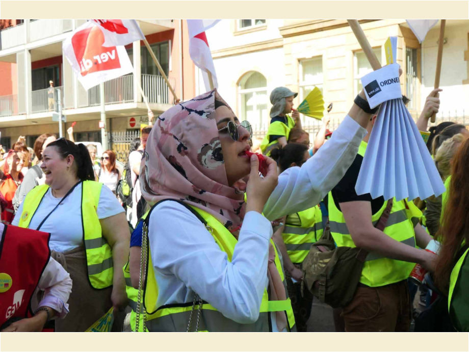Demonstrationsbeginn am Gewerkschaftshaus