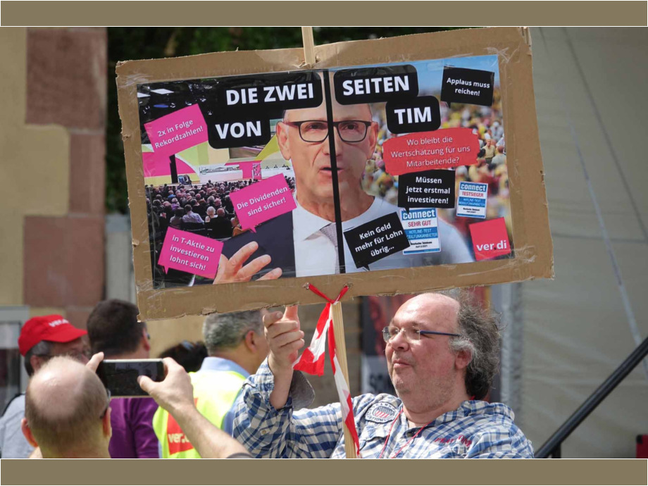 Demonstration und Kundgebung von streikenden Telekom-Beschäftigten am 10. Mai 2022 in Frankfurt