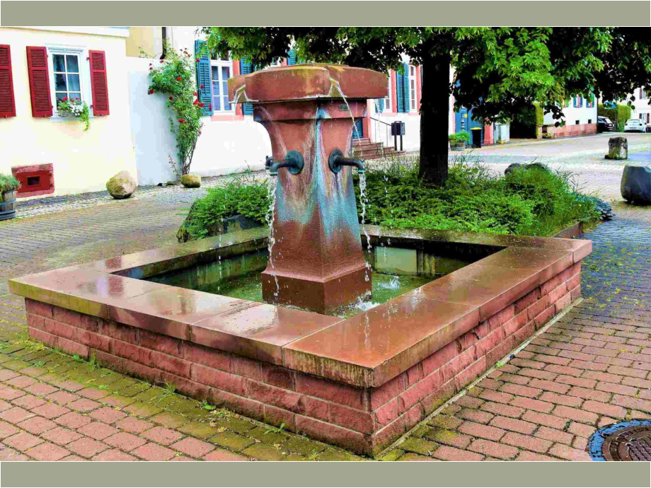 Dorfbrunnen in Dortelweil