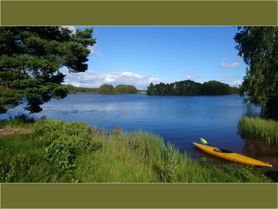 Am See in Südschweden