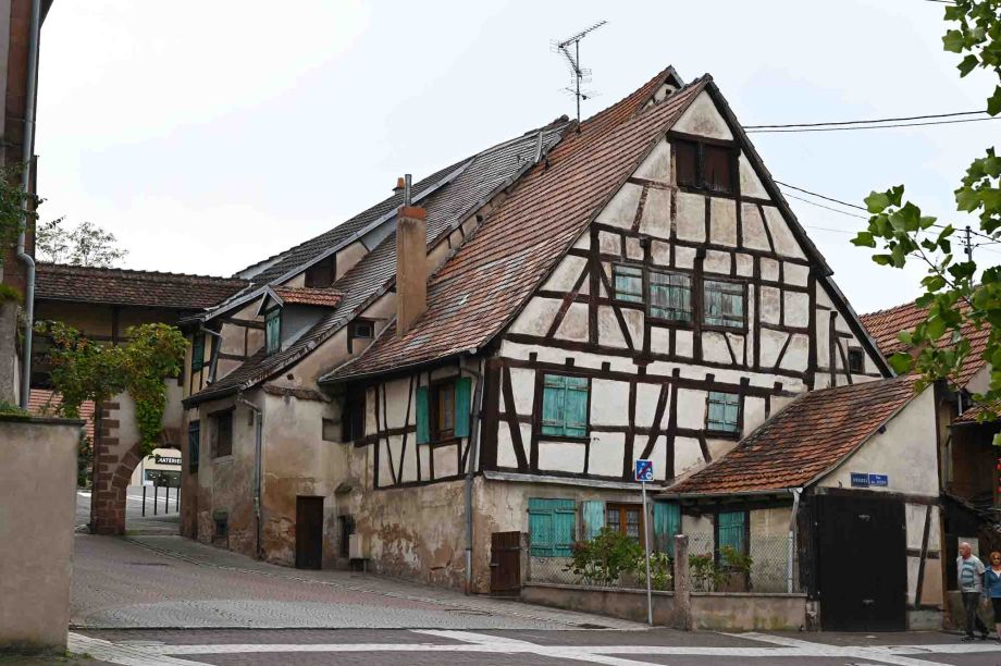 Nicht alle Häuser sind schon renoviert Nicht alle Häuser sind schon renoviert