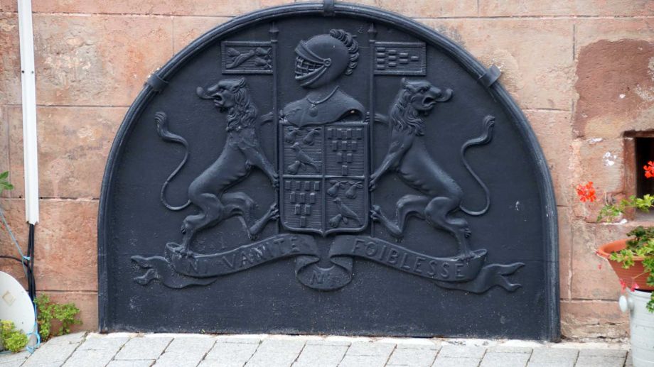 Kaminofenplatte als Hausschmuck Kaminofenplatte als Hausschmuck