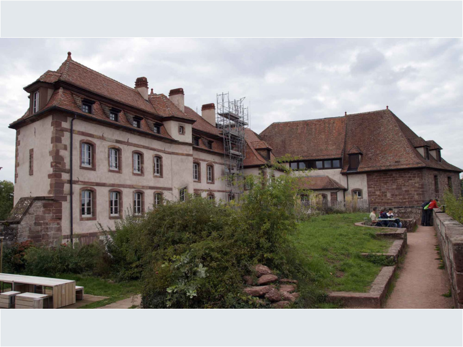 Innerhof der Burg Innerhof der Burg