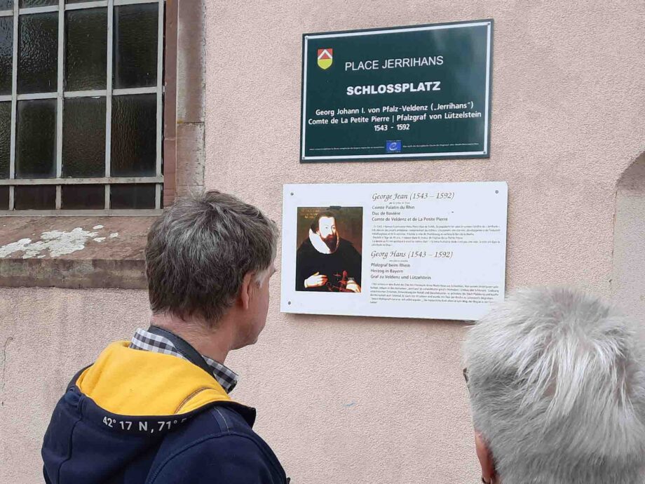 Informationstafel am Schlossplatz Informationstafel am Schlossplatz