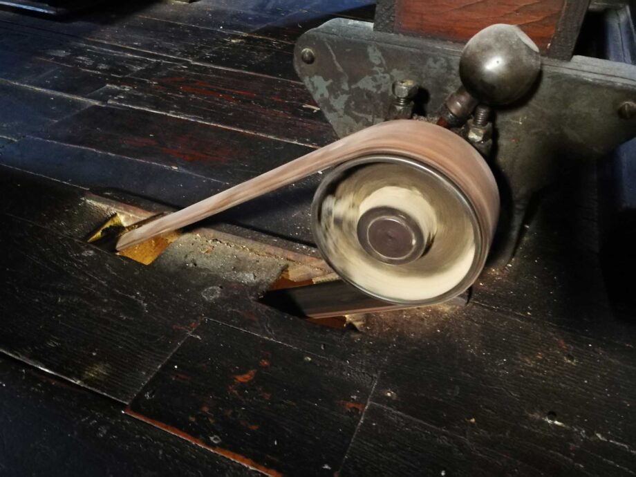 Übertragung der Antriebskraft bis in den obersten Stock Übertragung der Antriebskraft bis in den obersten Stock