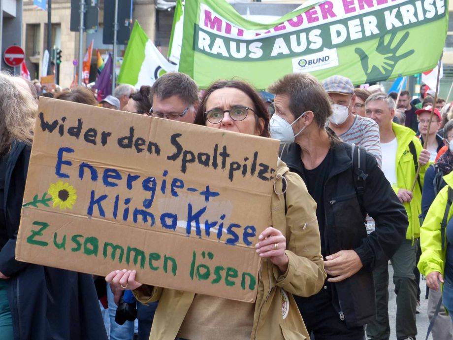 Solidarischer Herbst  "Soziale Sicherheit schaffen - Energiewende beschleunigen!" - Kundgebung und Demonstration am 22.10.2022