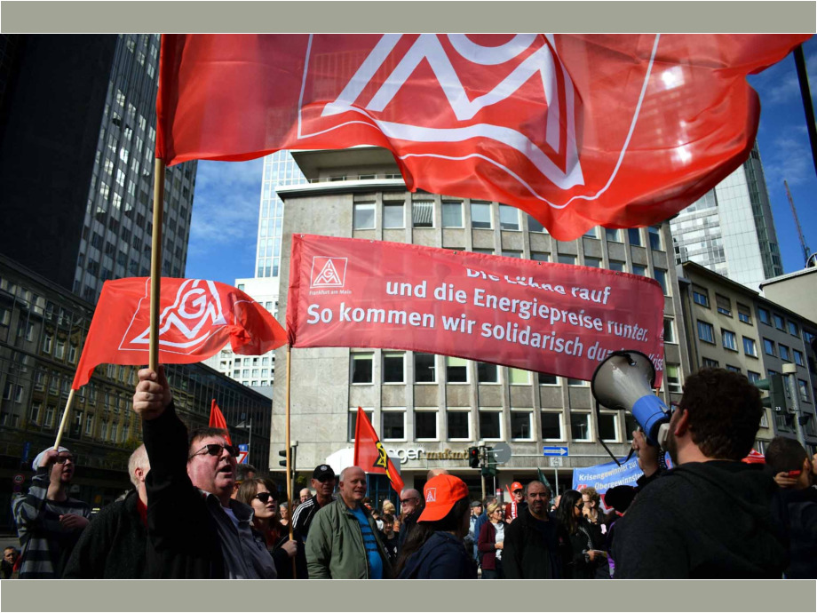 Solidarischer Herbst "Soziale Sicherheit schaffen - Energiewende beschleunigen!" - Kundgebung und Demonstration am 22.10.2022 in Frankfurt Solidarischer Herbst "Soziale Sicherheit schaffen - Energiewende beschleunigen!" - Kundgebung und Demonstration am 22.10.2022