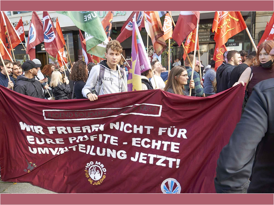 Solidarischer Herbst "Soziale Sicherheit schaffen - Energiewende beschleunigen!" - Kundgebung und Demonstration am 22.10.2022 in Frankfurt Solidarischer Herbst "Soziale Sicherheit schaffen - Energiewende beschleunigen!" - Kundgebung und Demonstration am 22.10.2022