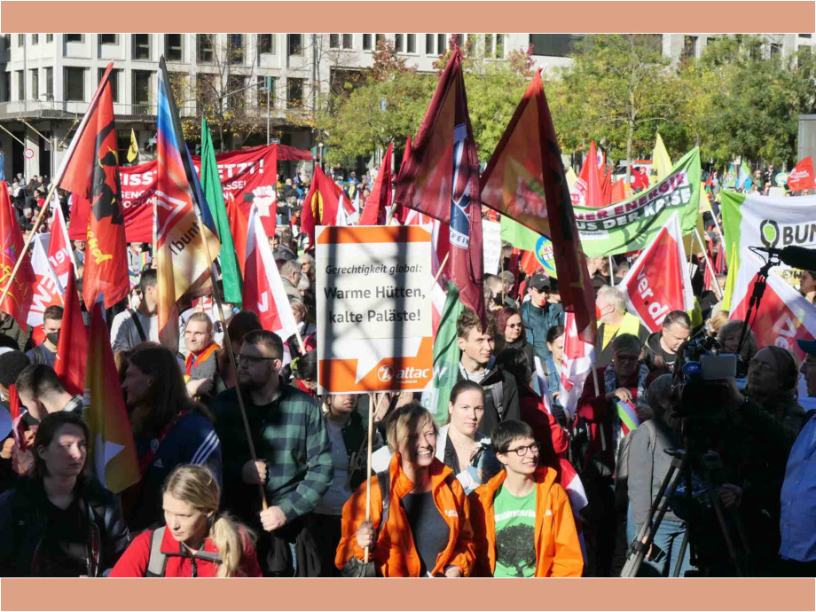 Solidarischer Herbst "Soziale Sicherheit schaffen - Energiewende beschleunigen!" - Kundgebung und Demonstration am 22.10.2022 in Frankfurt Solidarischer Herbst "Soziale Sicherheit schaffen - Energiewende beschleunigen!" - Kundgebung und Demonstration am 22.10.2022
