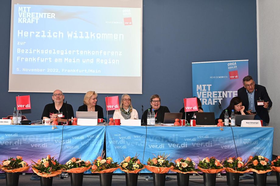 Herzlich Willkommen! Herzlich Willkommen!