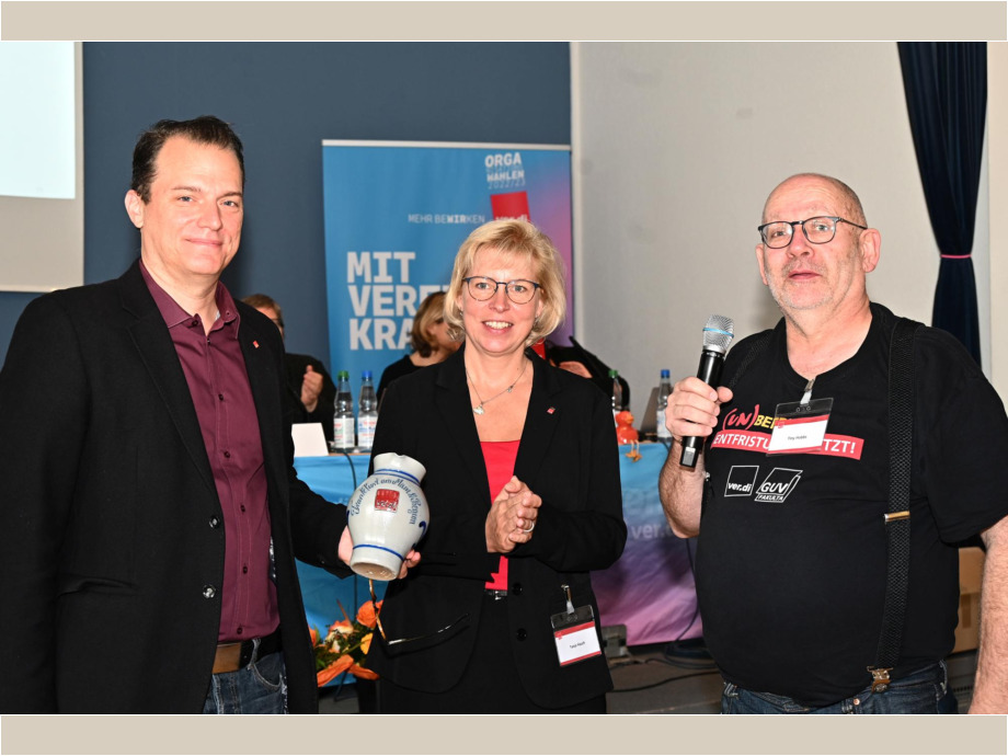 Philipp Jacks, DGB Frankfurt Rhein-Main, Vorsitzende Tanja Hauch, Stellvertreter Tiny Hobbs Philipp Jacks, DGB Frankfurt Rhein-Main, Vorsitzende Tanja Hauch, Stellvertreter Tiny Hobbs