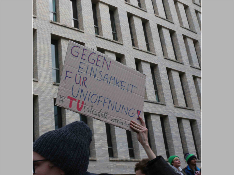 Keine Einschränkung des Vorlesungsbetriebs!