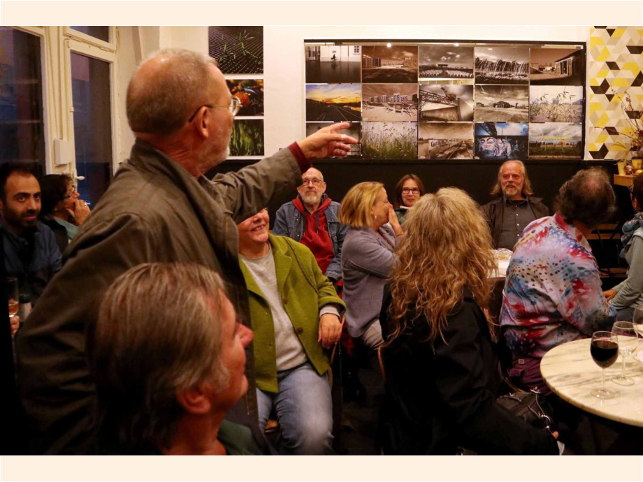 Rainer bei der Ausstellungseröffnung 2017 Rainer bei der Ausstellungseröffnung 2017