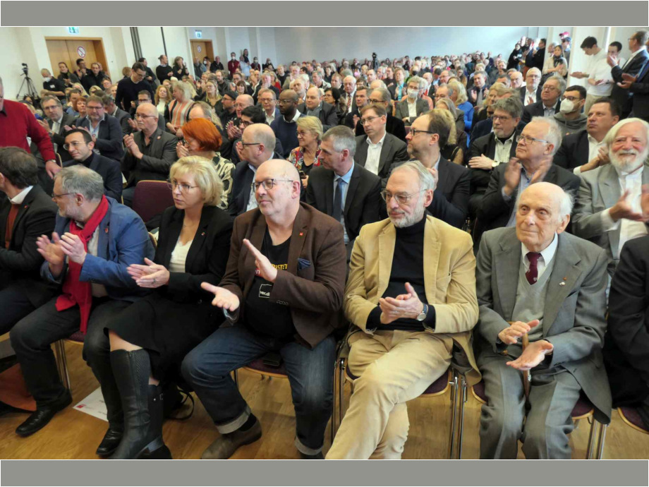 Der Saal war voll