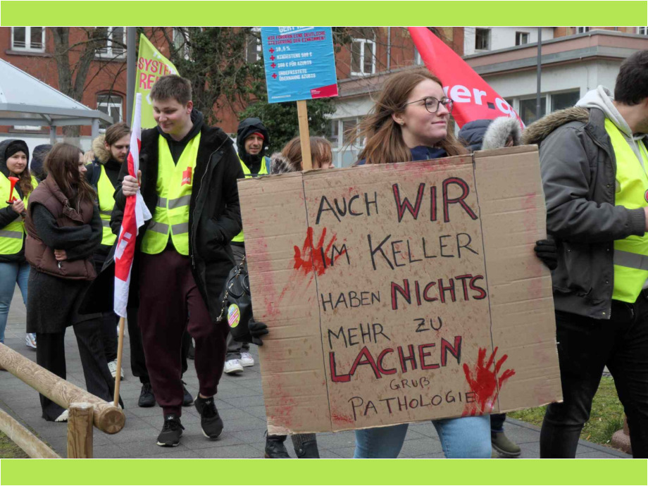 Demozug am Klinikum