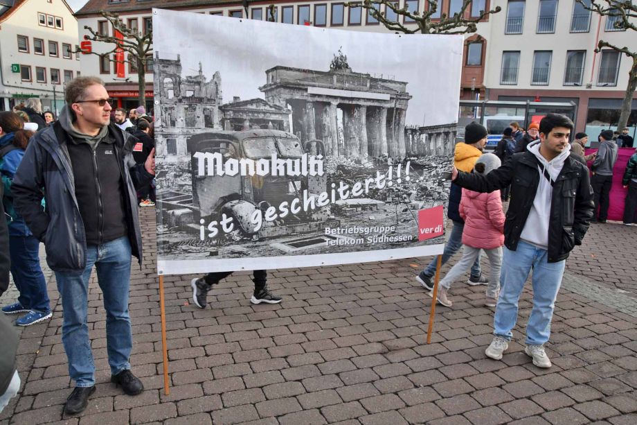 Gedenkveranstaltung des Jugendbündnis Hanau um 16:00 Uhr auf dem Hanauer Marktplatz