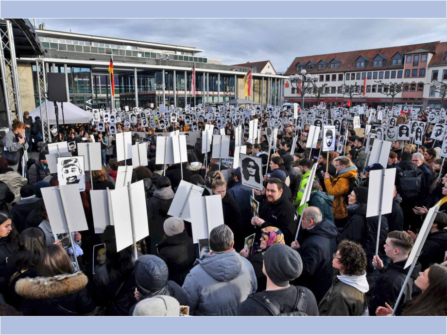 Gedenkveranstaltung des Jugendbündnis Hanau um 16:00 Uhr auf dem Hanauer Marktplatz Gedenkveranstaltung des Jugendbündnis Hanau um 16:00 Uhr auf dem Hanauer Marktplatz