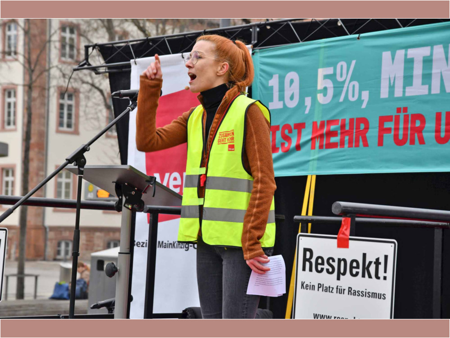 starke Beteiligung der gewerblich-technischen Beschäftigten der Stadt Hanau am Warnstreik starke Beteiligung der gewerblich-technischen Beschäftigten der Stadt Hanau am Warnstreik