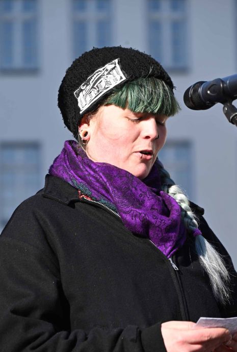 Beschäftigte des Öffentlichen Dienstes aus Mittelhessen versammeln sich am 28.02.2023 in Giessen zum Warnstreik Beschäftigte des Öffentlichen Dienstes aus Mittelhessen versammeln sich am 28.02.2023 in Giessen zum Warnstreik