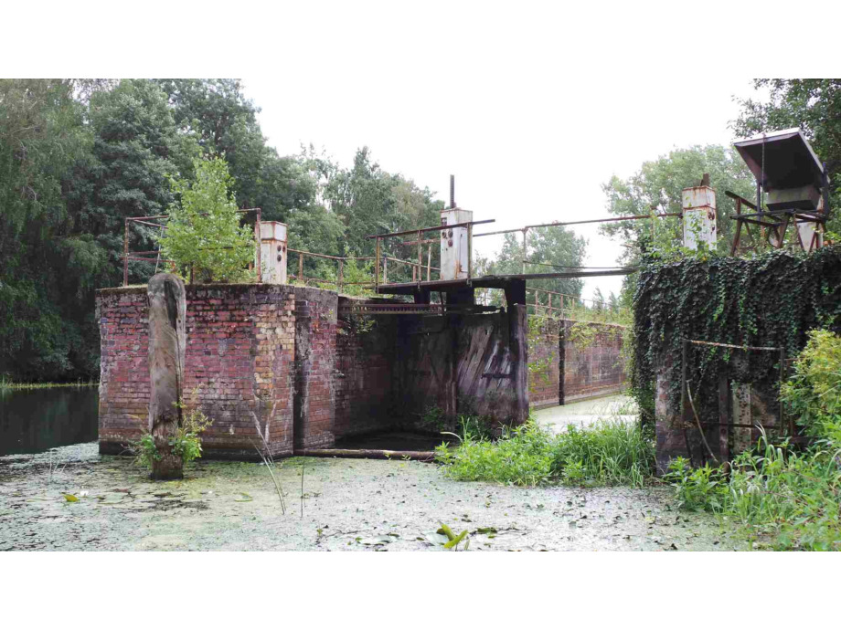 Stillgelegte Schleuse