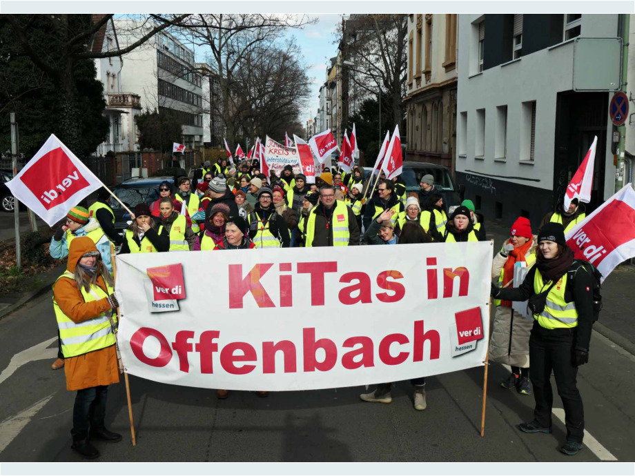 Demozug durch Offenbach