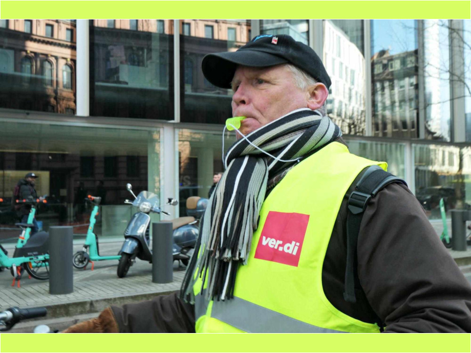 Die Kolleginnen und Kollegen werden kämpfen für ihre Forderungen Die Kolleginnen und Kollegen werden kämpfen für ihre Forderungen