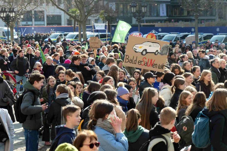 Der Opernplatz war voll Der Opernplatz war voll