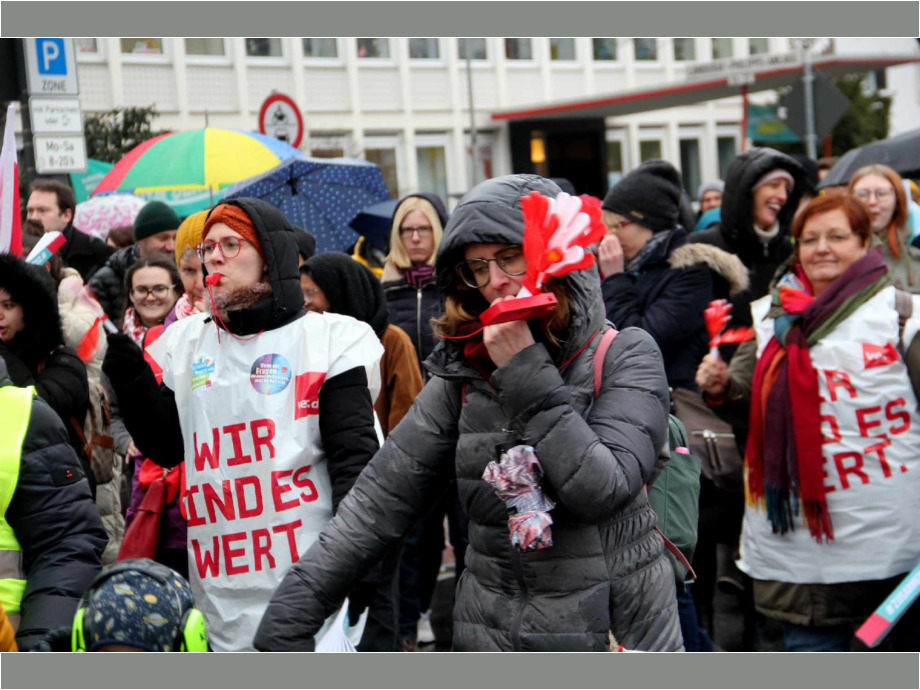 Demozug durch die Stadt