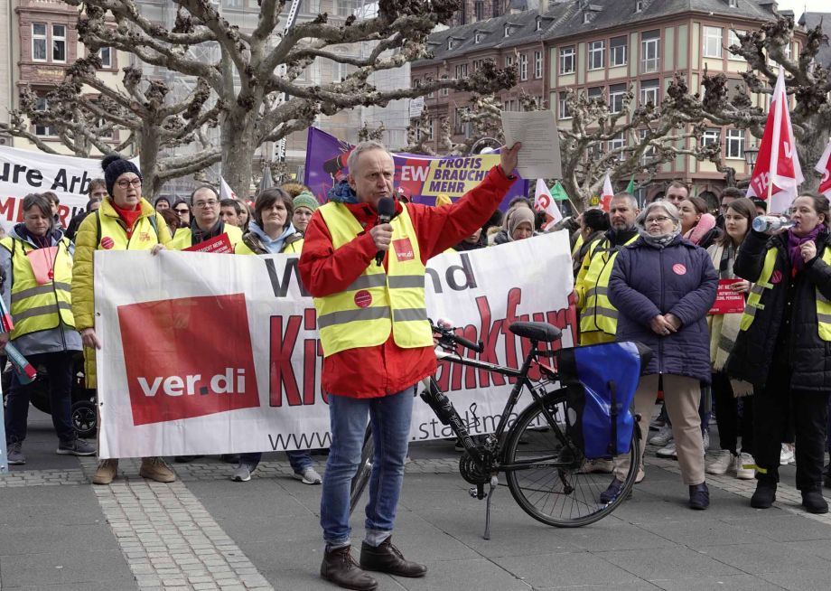Kundgebung am Paulsplatz Kundgebung am Paulsplatz