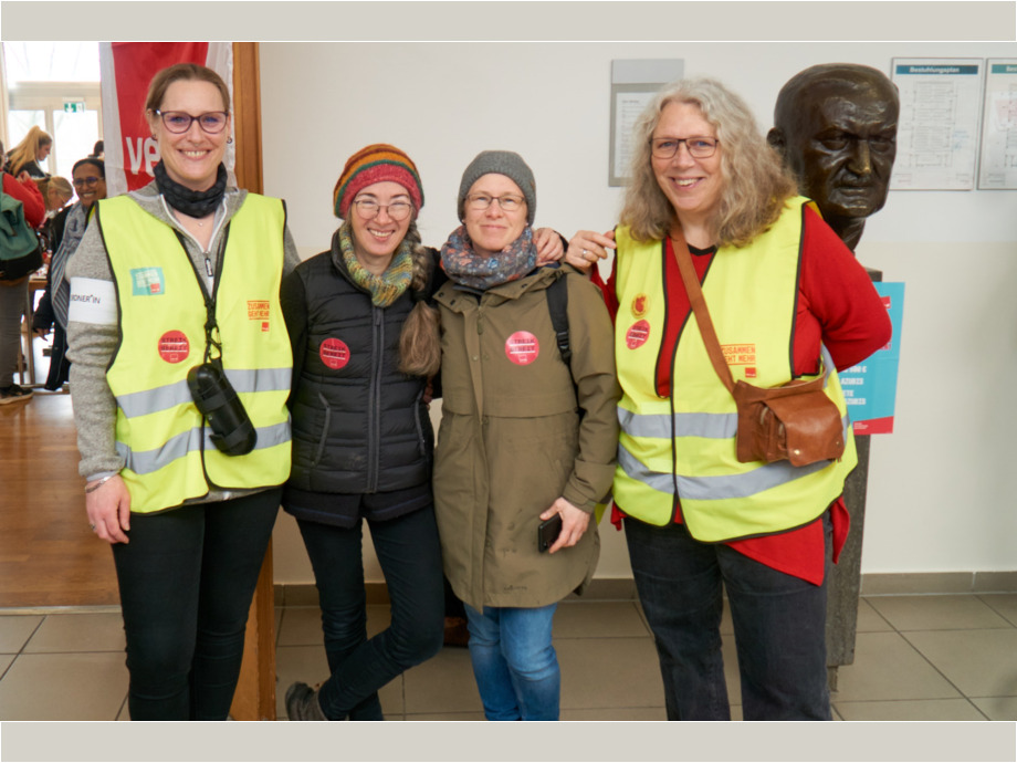 Streikversammlung im Gewerkschaftshaus Frankfurt