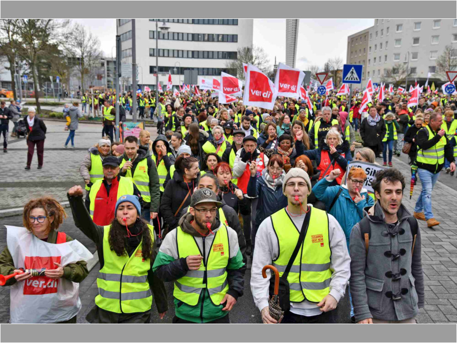 Demozug in die Innenstadt
