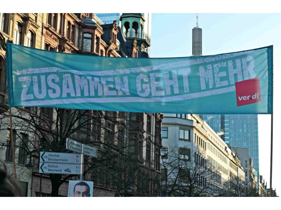 Kundgebung am Hauptbahnhof Kundgebung am Hauptbahnhof