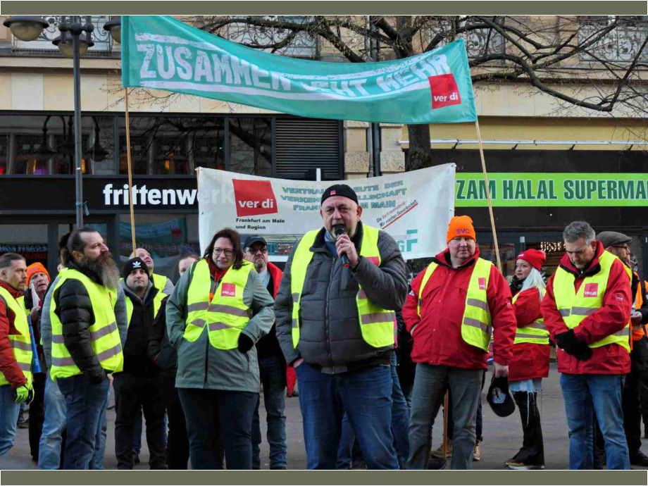Kundgebung am Hauptbahnhof Kundgebung am Hauptbahnhof