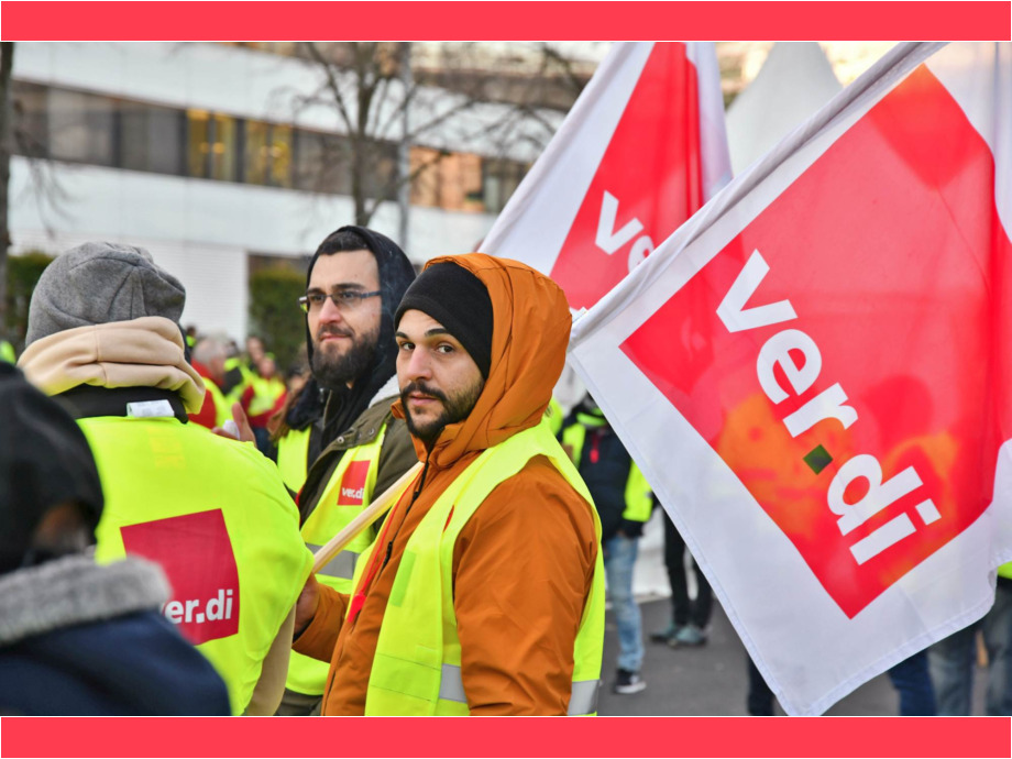 Die Arbeitgeber haben mit ihrem Angebot den Tarifkonflikt verschärft Die Arbeitgeber haben mit ihrem Angebot den Tarifkonflikt verschärft