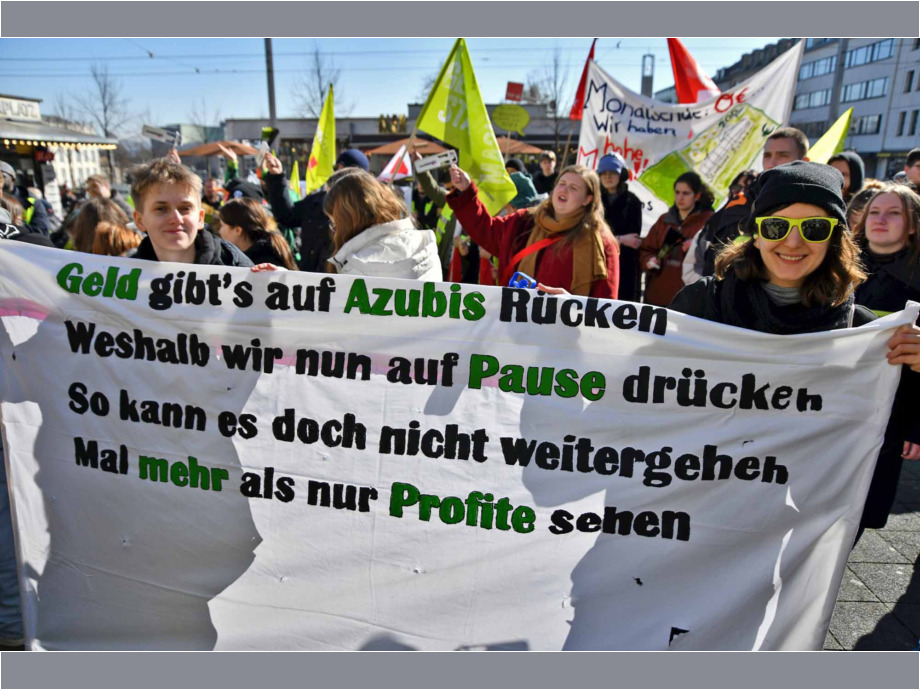 600 Teilnehmer*innen beim hessischen Jugendstreiktag in Kassel
