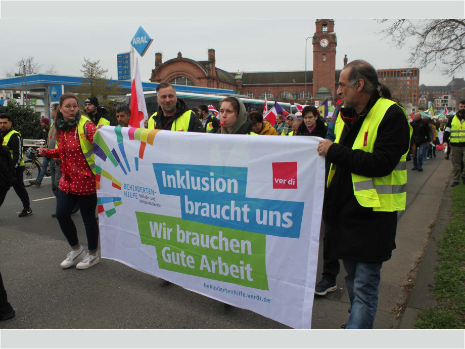 Kolleg*innen aus der Behindertenhilfe sind mit dabei