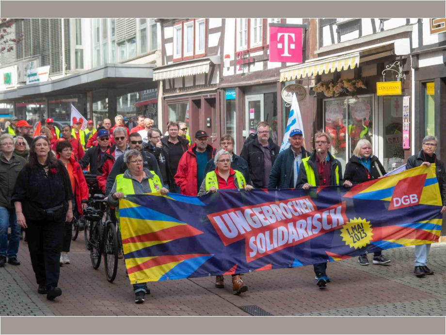 Demozug durch die Stadt