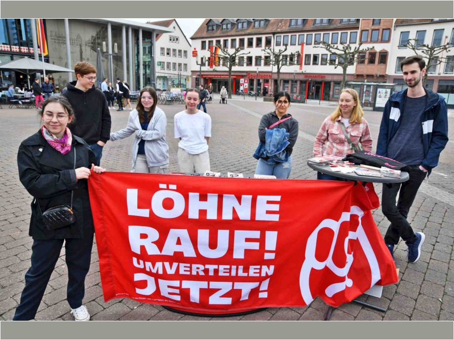 Kundgebung auf dem Marktplatz