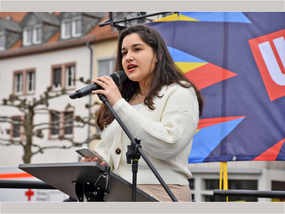 Nemin Gizlenci von der Jugend- und Auszubildendenvertretung der Firma Dunlop