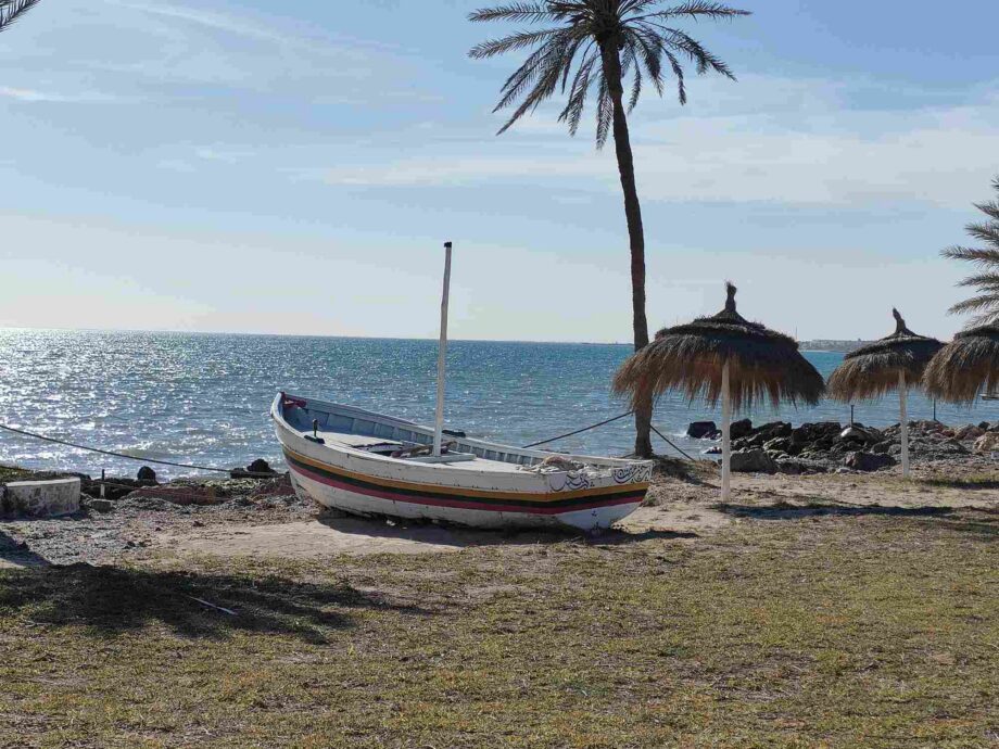 Altes Schifferboot auf Djerba/Tunesien