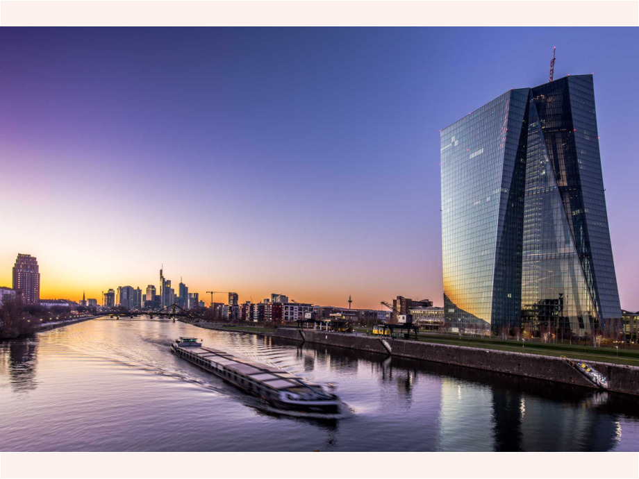 Main mit EZB-Gebaeude in Frankfurt am Main