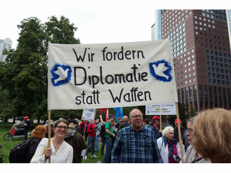 Für eine Welt ohne Unterdrückung, Gewalt und Krieg!