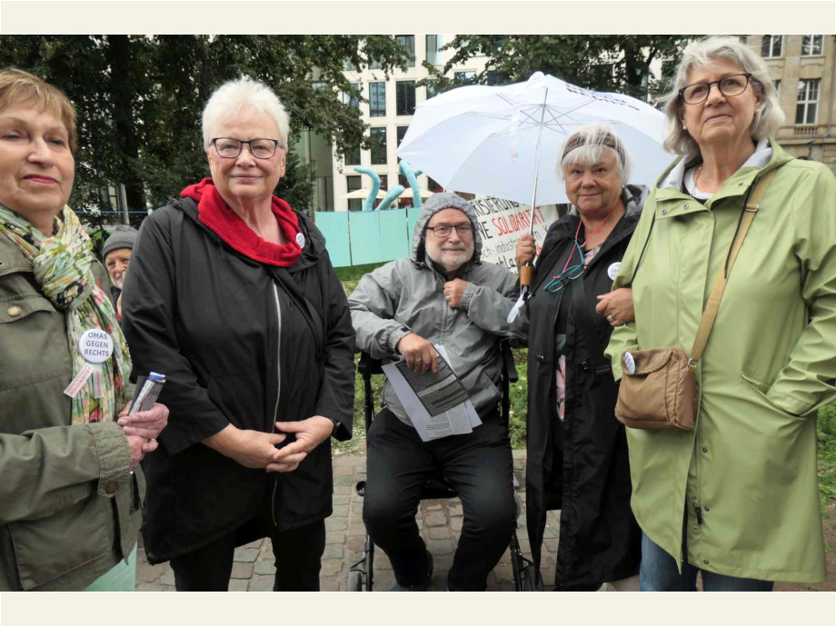 Omas und Opas gegen Rechts