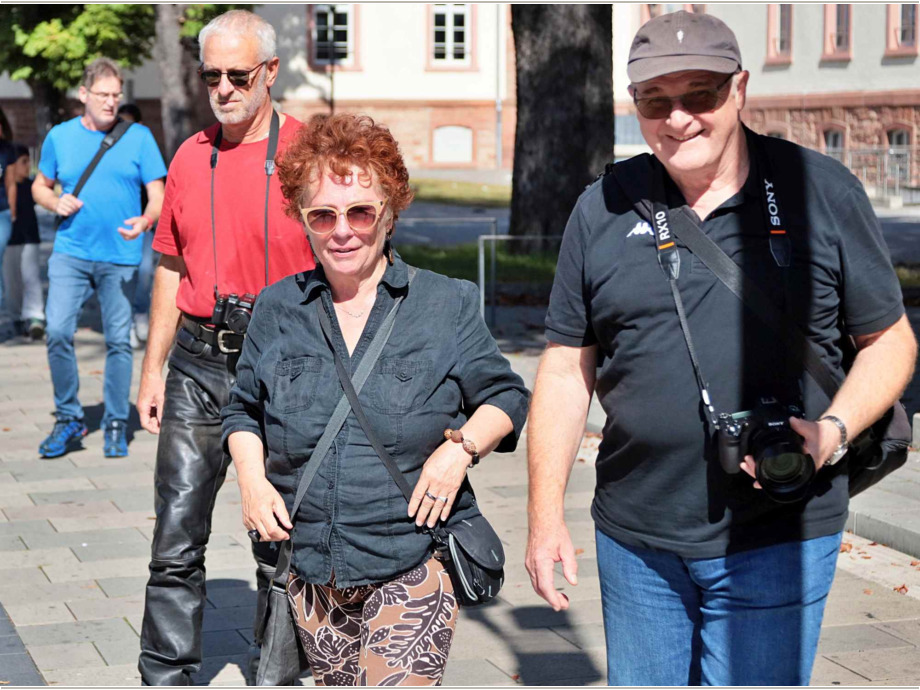 Gute Stimmung beim Rundgang durch die Stadt Gute Stimmung beim Rundgang durch die Stadt