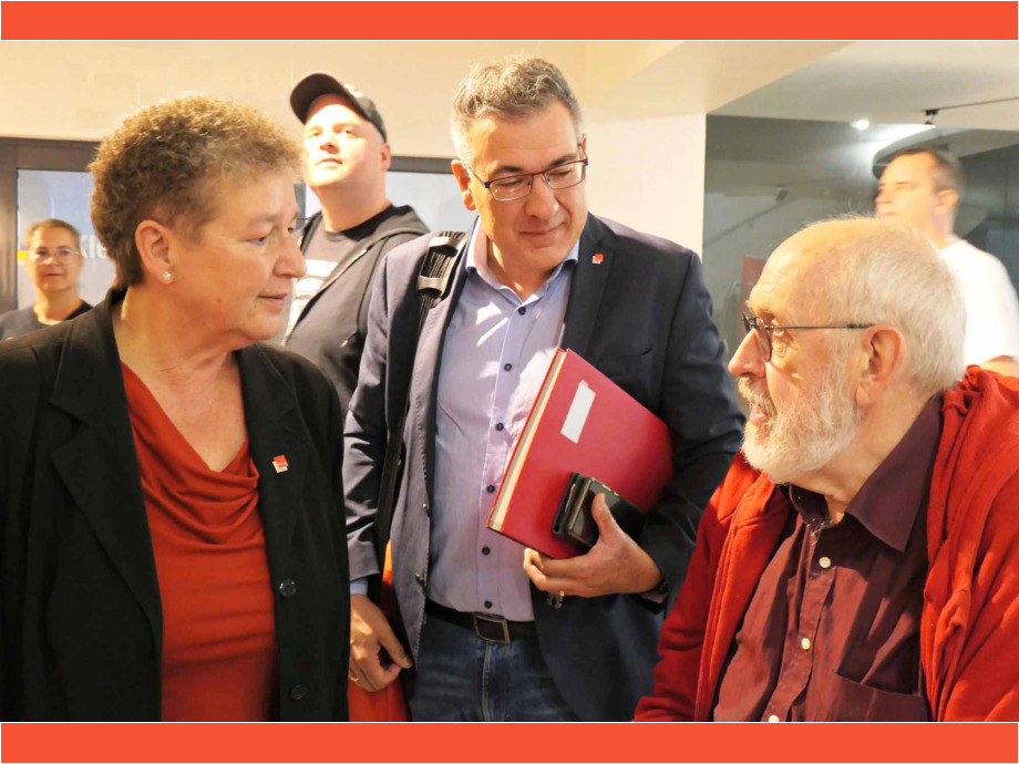 Angelika Kappe, Alexander Klein und Manfred Semmler im gesprächAngelika Kappe, Alexander Klein und Manfred Semmler im gespräch Angelika Kappe, Alexander Klein und Manfred Semmler im gespräch