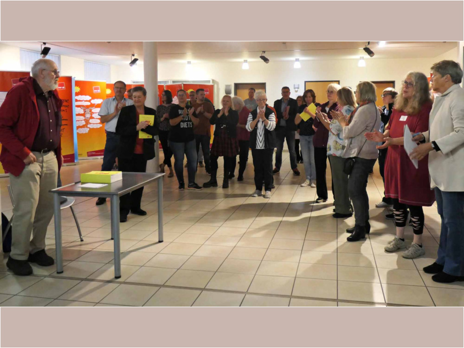 Eröffnung der Ausstellung SOS Kita anlässlich der Fachtagung "Frühkindliche Erziehung" Eröffnung der Ausstellung SOS Kita anlässlich der Fachtagung "Frühkindliche Erziehung"